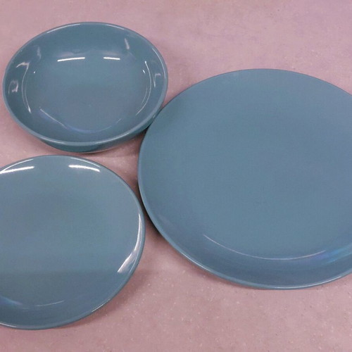 Large summer dinnerware set 56 pieces turquoise, like new