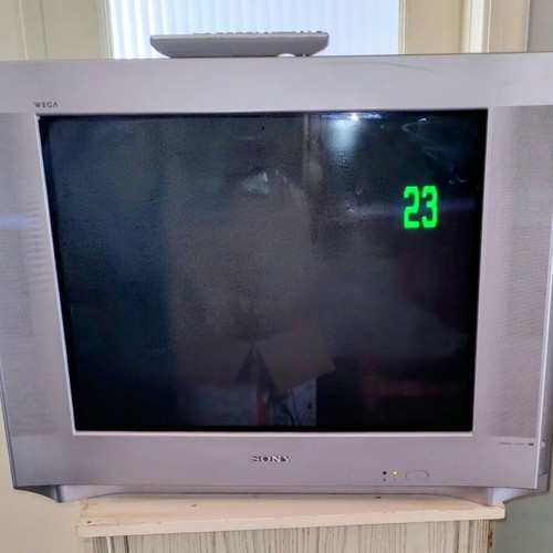 Sony vintage 29" TV with decoder