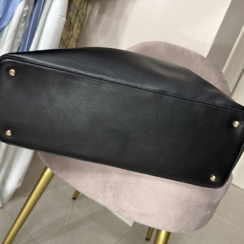 Guess shoulder bag new, black