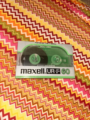 Maxell UR-F 60 audio cassette sealed, green edition 1988