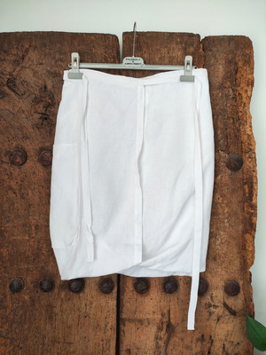 Sisley White Linen Wrap Mini Skirt Size 38 Like New