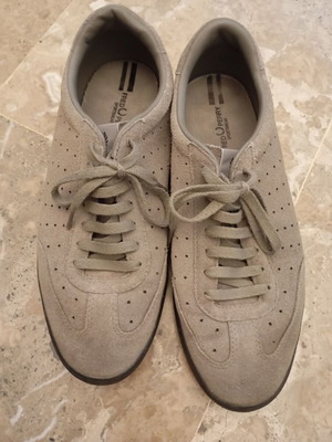 Fred Perry Casual Shoes size 42 like new, grey