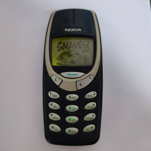 Nokia 3310 Classic Phone used, vintage brick model, blue