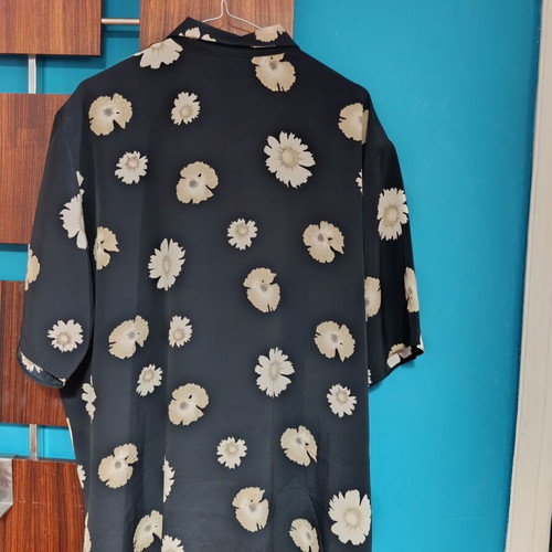 Vintage floral shirt like new, size XXL, black and beige