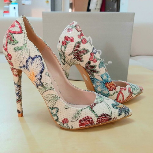 Migato pumps new, white floral print, size 37