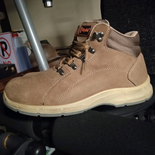 Kapriol work shoes 44 like new, leather and suede, beige