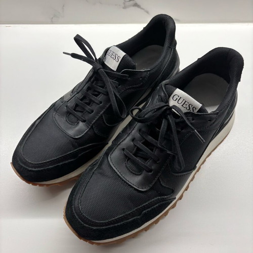 Guess men's casual shoes size 43 black like new