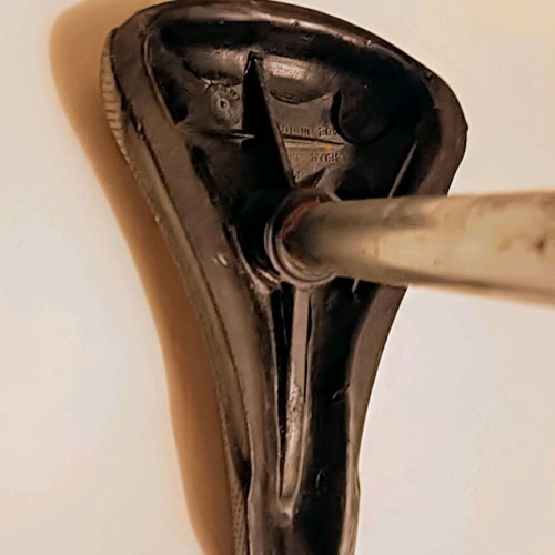 Children's bicycle saddle used, length 22 cm, 15 cm Φ22 seatpost