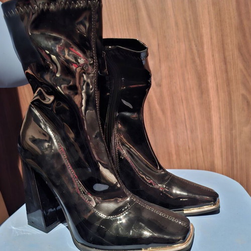 Patent leather sock boots size 39 with golden detail and dustbag new