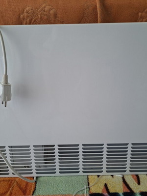 Atlantic F120 Design 1500W ηλεκτρικός θερμοπομπός τοίχου με βάση
