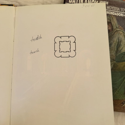 Art and Museum Books set of 3 Mondadori-Fytrakis like new, illustrated