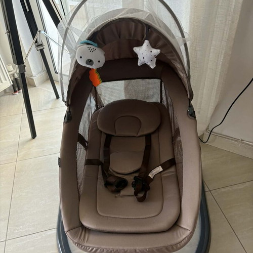 Electric Baby Swing Siena like new with canopy and insect net