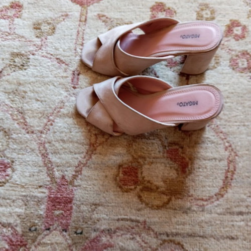 Shoes beige suede used, size 37, platform sandals