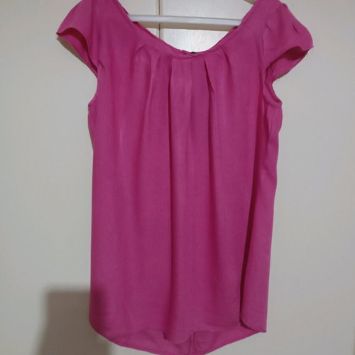 Stradivarius blouse pink like new, short sleeve with ruffles