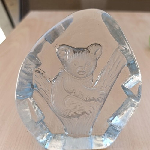 Glass Koala Paperweight souvenir from Australia 1980s like new