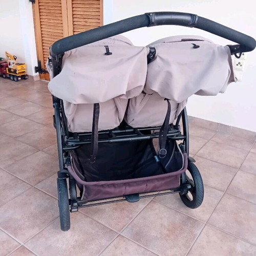Peg Perego twin stroller used, beige, foldable and sturdy