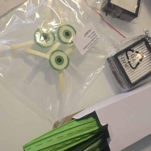 iRobot Roomba Premium replacement parts pack for e5 i7 i8 series new