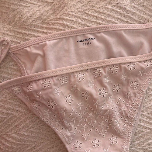 Calzedonia knitted bikini swimsuit like new, white and beige, size S