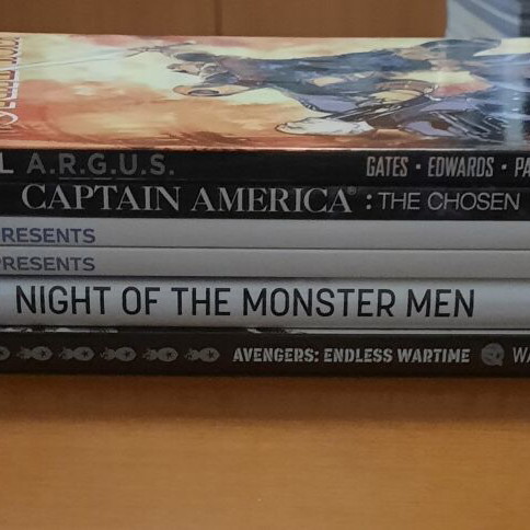 Marvel and DC comics pack of 6 like new, English