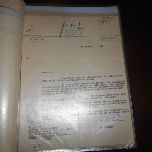 Hellenic Wrestling and Weightlifting Federation used correspondence 1930-1940
