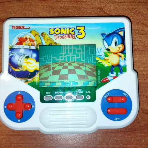 Tiger Electronics Sonic the Hedgehog 3 used console
