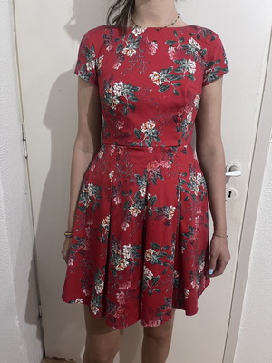 Cotton summer dress French Connection like new, pleated mini