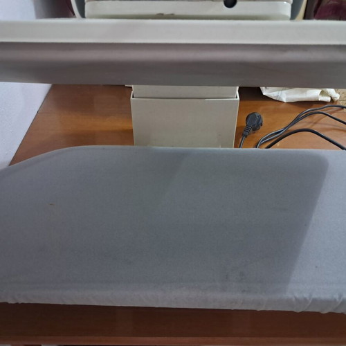 Ironing press