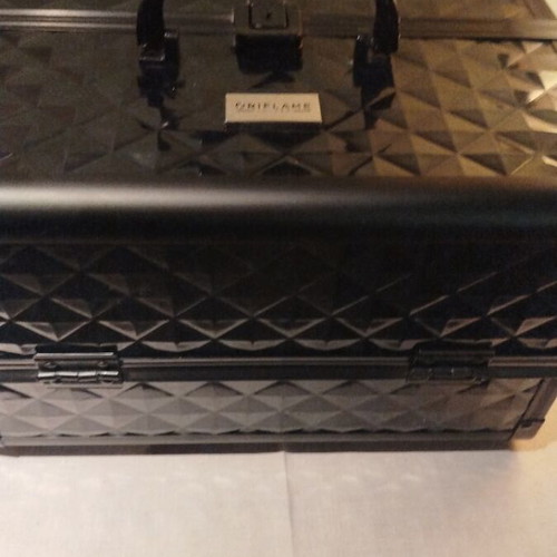 Oriflame professional cosmetic case like new, black
