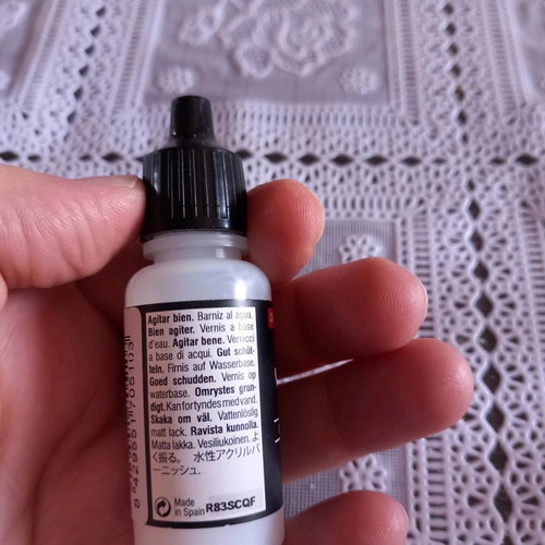 Acrylic gloss varnish new, sealed packaging