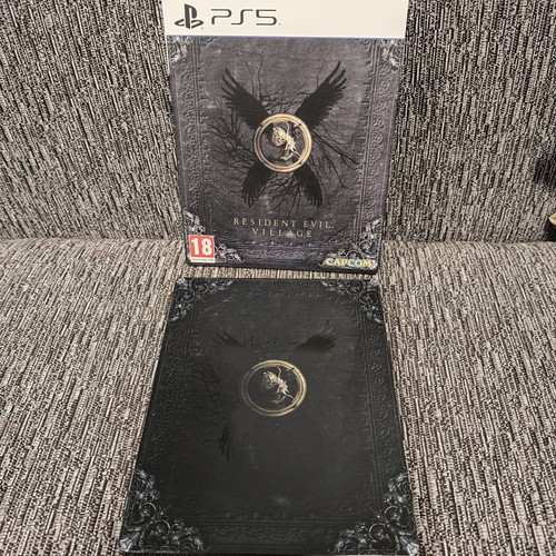 Resident Evil Village Steelbook edition PS5 used