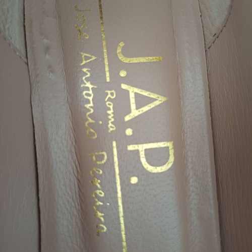 J.A.P Roma Italy black patent leather women's pumps size 37
