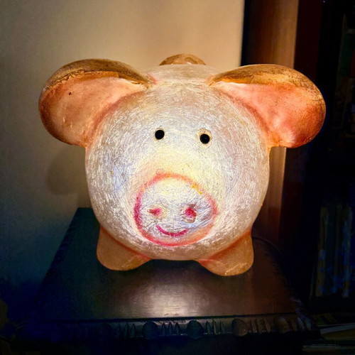Pig-shaped children's lamp like new, large night light