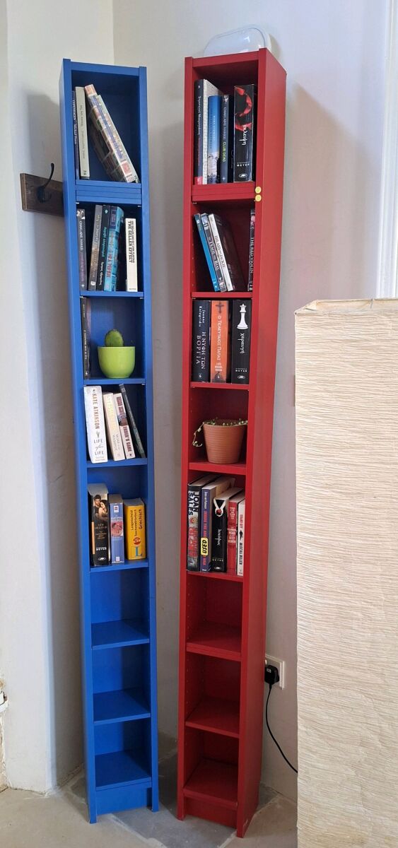 IKEA GNEDBY bookshelves used, set of 2,… - € 30,00 - Vendora.cy
