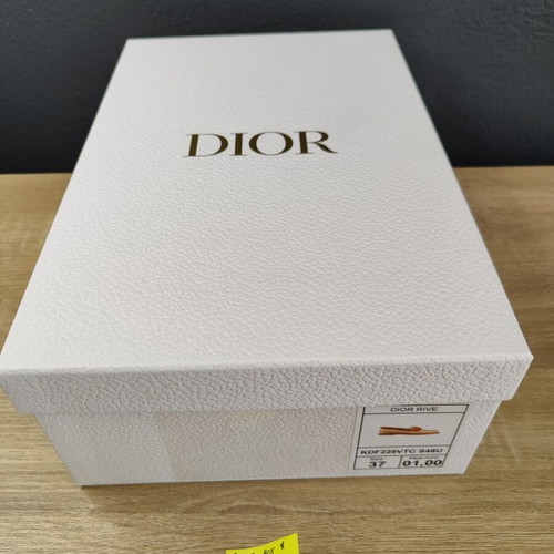 Dior empty shoe box used, 33 x 22 x 11 cm