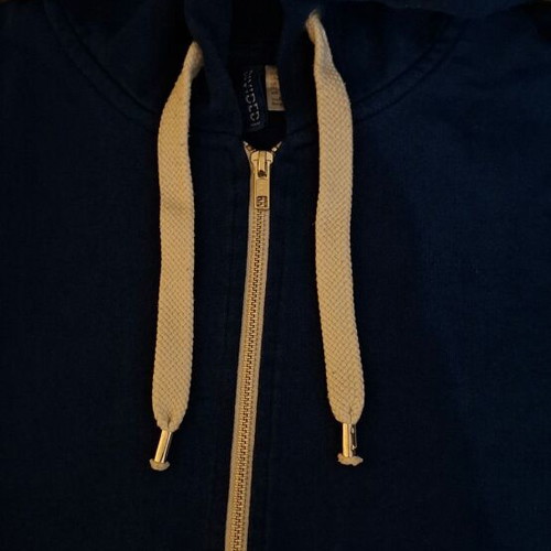 Sports jacket with zipper and hood blue XL like new