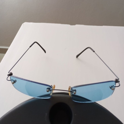 Vintage Y2K Sunglasses with Blue Lenses and Collectible PezeRva Case like new