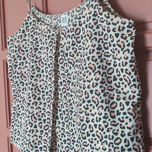 Leopard Top Lingerie Saint Tropez size M like new beige black coral