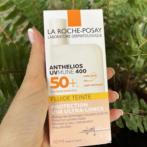 La Roche Posay Anthelios UVMune 400 Tinted Fluid SPF50+ like new 50ml