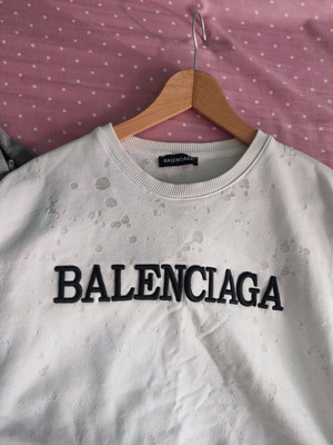 Balenciaga white sweatshirt like new unisex
