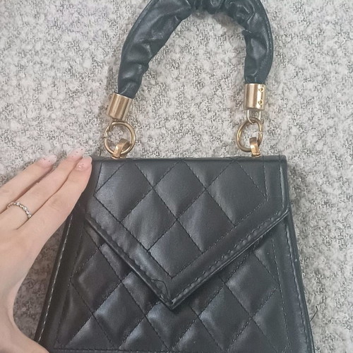 Black handbag used