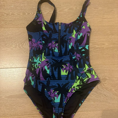 Maaboo swimsuit with front zipper like new, size M, blue and purple