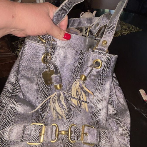 Totem shoulder bag silver like new vintage