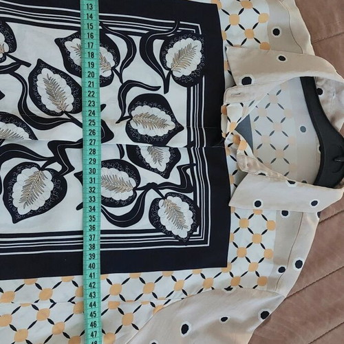 Silk women's shirt like new with geometric and leaf pattern