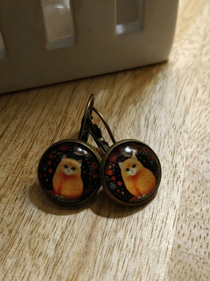 Dangling earrings with orange cats on bronze base new