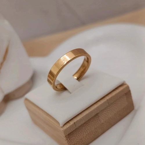 Steel ring gold color like new, size 19 and 20