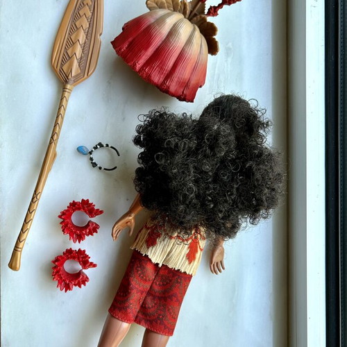 Disney Store Moana Singing Doll 12” like new