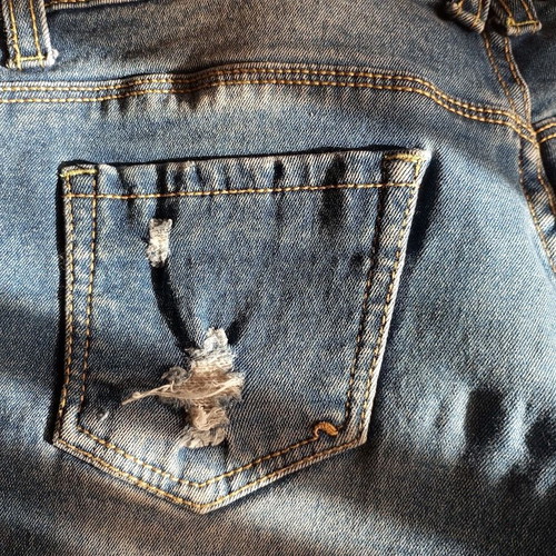 Denim shorts like new with worn details and patches, size S