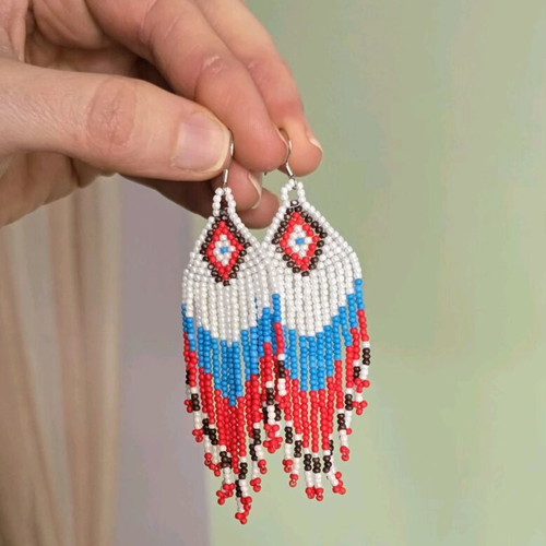 African beaded earrings like new