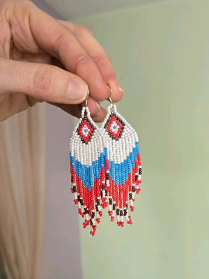 African beaded earrings like new