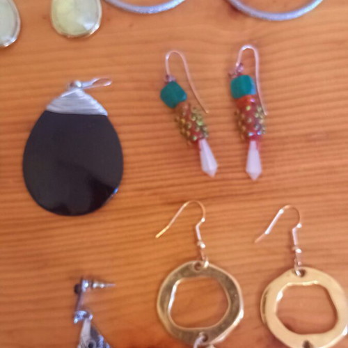 Earrings pack of 18 handmade wood with yellow agate like new